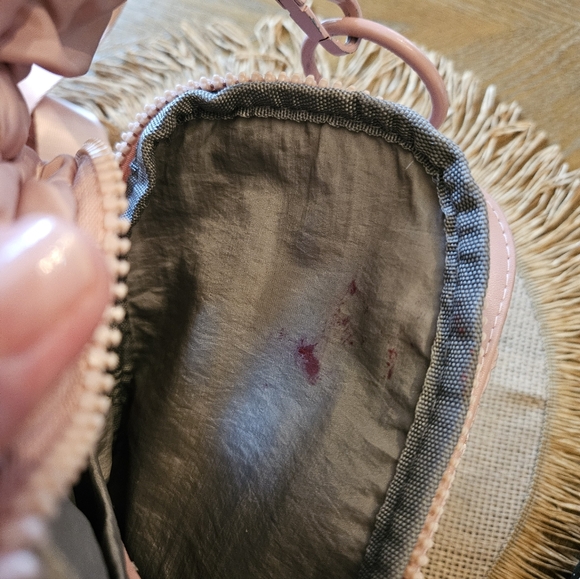 Urban Expressions Bristol Sling Bag - Picture 5 of 7